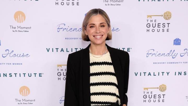 Christina Perri files for divorce