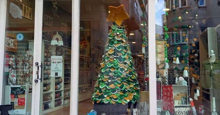 O concurso de escaparates volta cunha nova edición en Carballiño