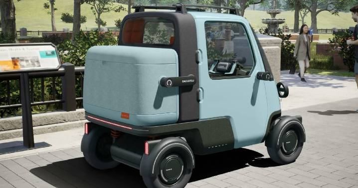 Daihatsu Midget X: Classic tiny delivery vehicle reborn with electric motivation