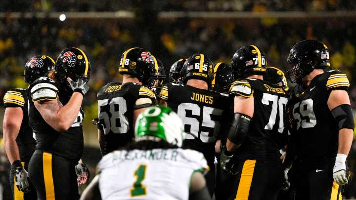 Where to watch Iowa vs. USC channel today. TV, streaming info.