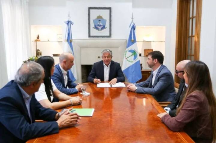 Firmaron un convenio con Naciones Unidas para fortalecer la educación digital