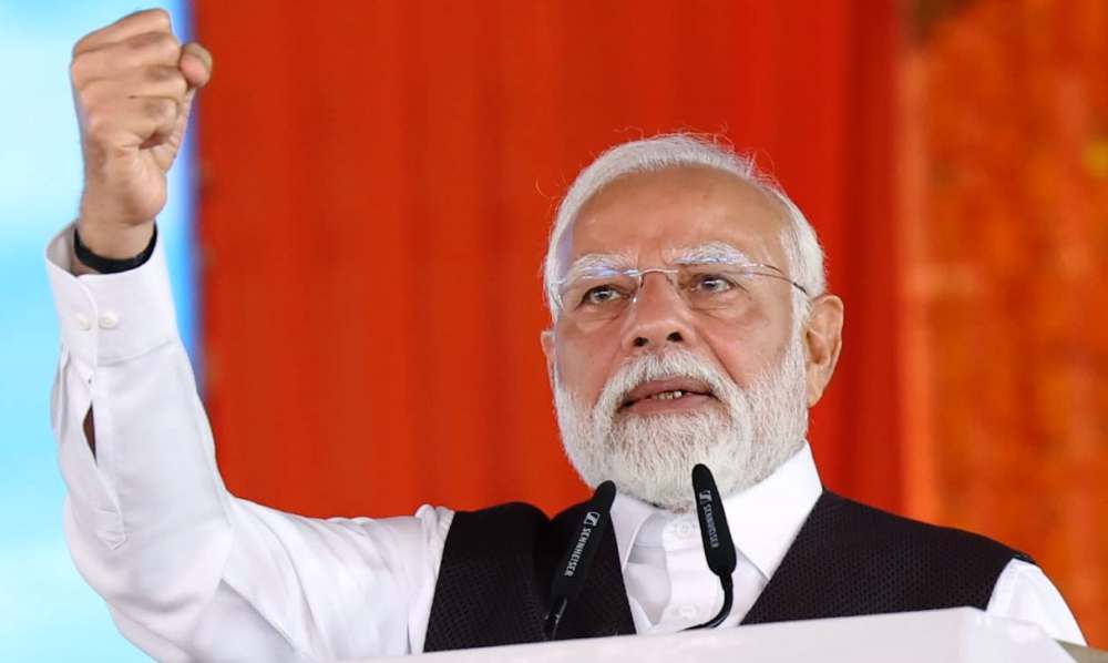 PM Modi Expresses Grief Over Red Fort Blast, Assures Full Support to Victims