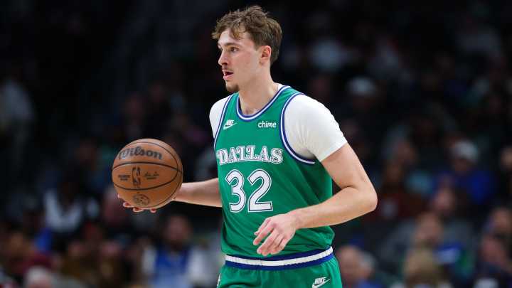 Suns at Mavericks odds, picks and predictions