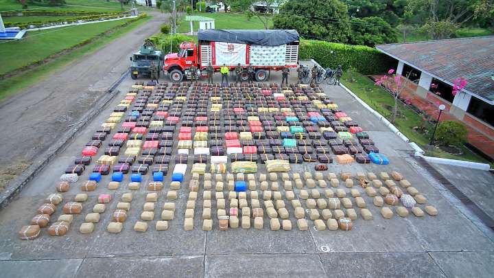 Ejército Nacional incautó más de 8.6 toneladas de marihuana en el Huila