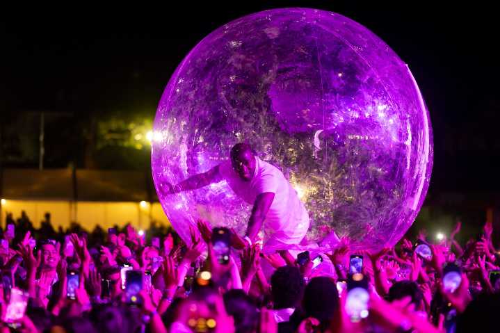 Popular singer arrested in Georgia following police warrant