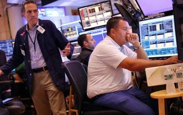 Sin Wall Street por Día de Gracias; peso avanza y el dólar se mantiene en $18.35: impacto directo en maquila y comercio fronterizo