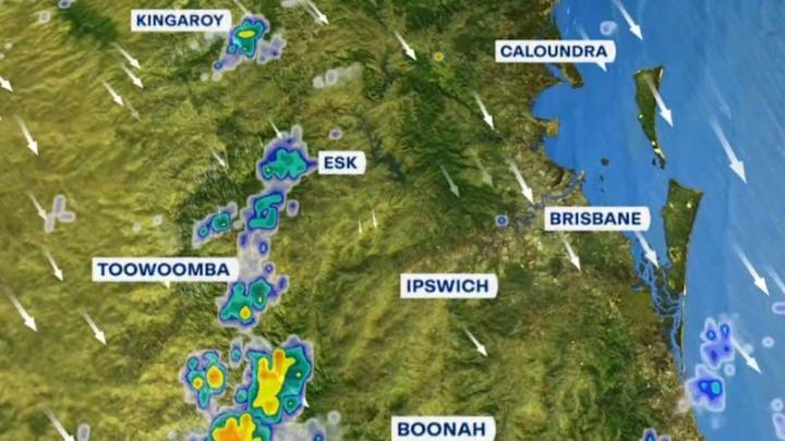 Queensland braces for weekend of wild weather