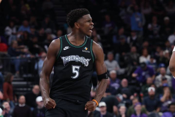 Deadspin | Anthony Edwards continues dominance vs. Jazz in Timberwolves win
