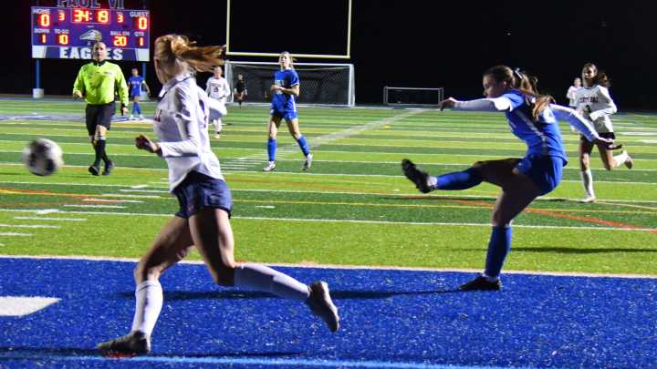 Kintzing lifts Paul VI to South Non-Public girls soccer title