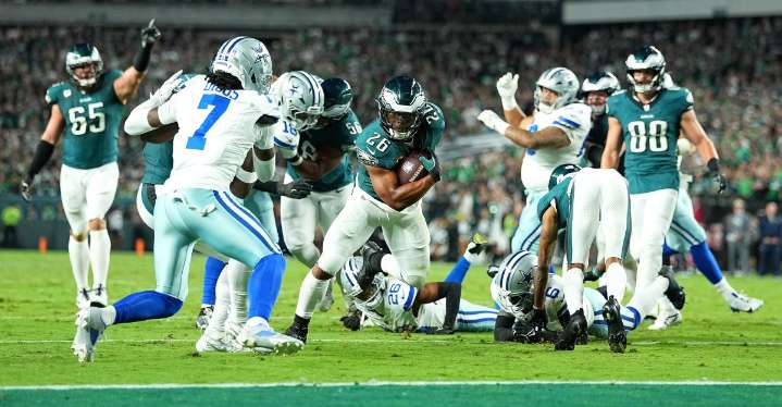 Eagles vs. Cowboys Week 12: First quarter score updates