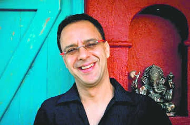 I react to the times I live in, says Vidhu Vinod Chopra on his filmmaking