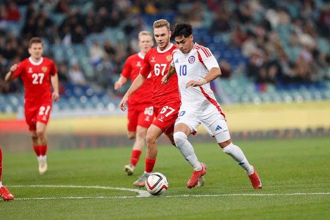 La selección chilena saca la cara y logra vencer a Rusia por 2