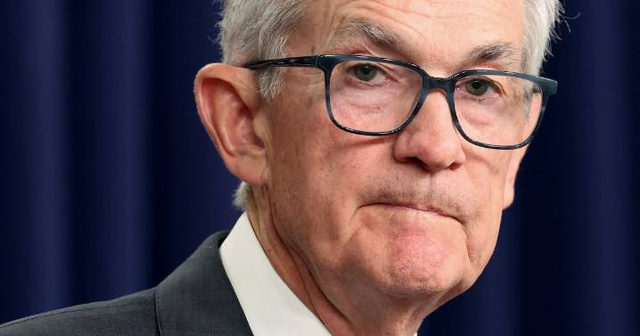 Actas de la Fed revelan división interna y se enfría opción de un nuevo recorte de tasas en diciembre