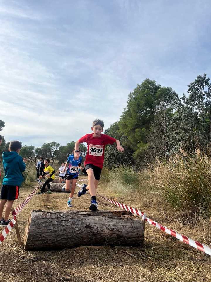 La Escuela de Atletismo del Maestrazgo brilla en el Campeonato de Teruel de Cross
