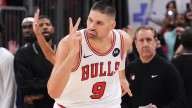 Giddey has triple-double, Vucevic hits late 3 as Bulls rally from 24 down to beat Sixers 113
