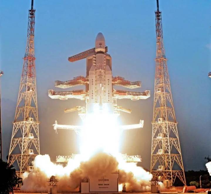 ISRO scripts history as ‘Bahubali’ rocket injects heaviest satellite in orbit