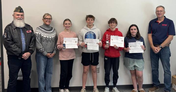 MCMS students win Patriot Pen Essay Contest