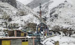 Fresh Snowfall In High Altitude Areas Of Himachal