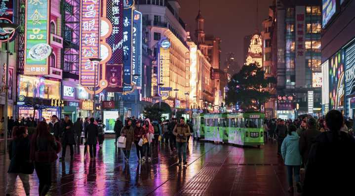 Trump Warns Of China’s Crypto Surge, Calls For US To Take Lead