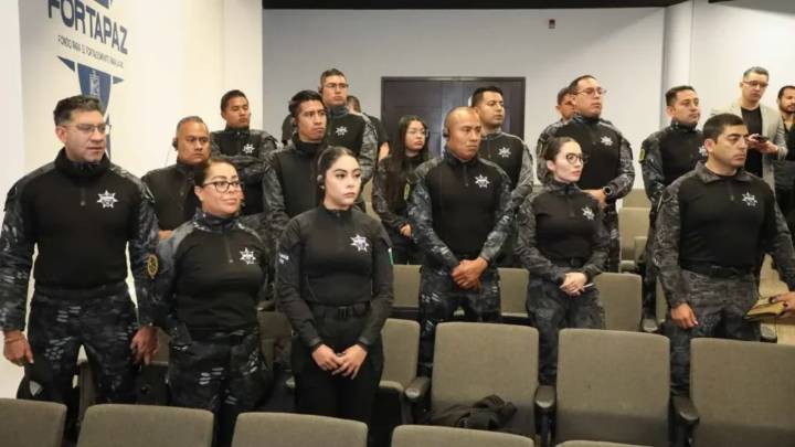 FBI capacita a policías de Michoacán en manejo de explosivos