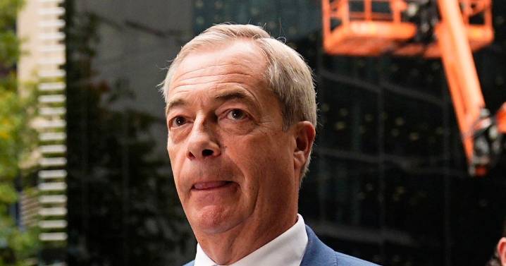 'Spineless' Nigel Farage savaged by Keir Starmer over racism