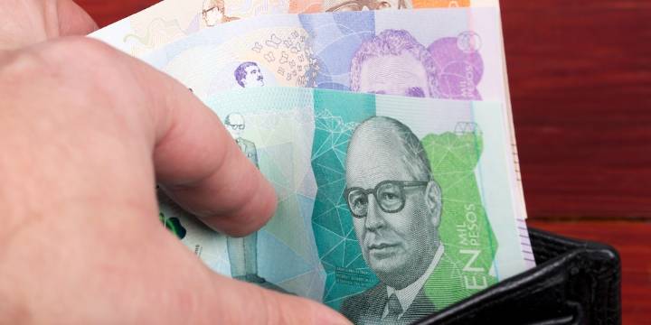 Este es el tiempo que debe trabajar para exigir la prima de servicios en Colombia: qué dice la ley