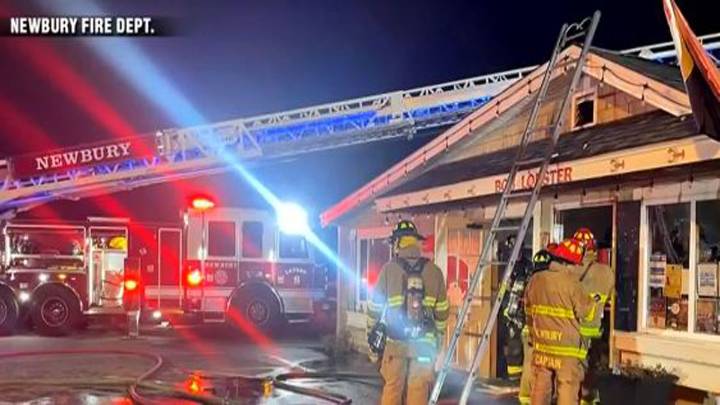 Newbury fire crews extinguish blaze at Bob Lobster restaurant