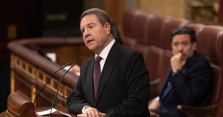 La reforma del Estatuto de Castilla-La Mancha sale adelante con Vox y UPN en contra y abstención de ERC