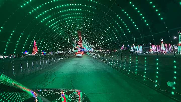 Alabama’s best holiday lights shows: 20 dazzling events to see in 2025
