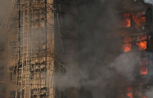 Se eleva a 44 número de fallecidos en incendio en Hong Kong