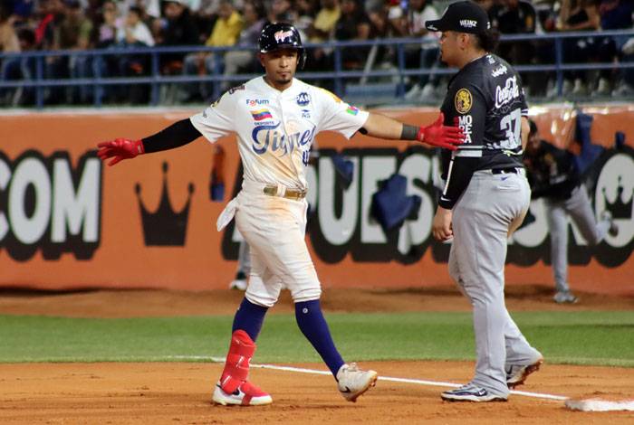 Aragua «pintó de blanco» a los Leones