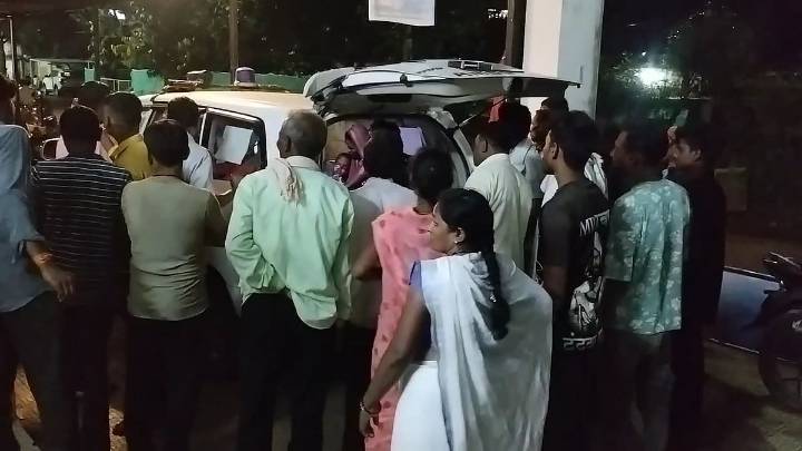 MP News: 1 Killed, 6-Year-Old Sustains Serious Injuries In Road Accident In Barwani