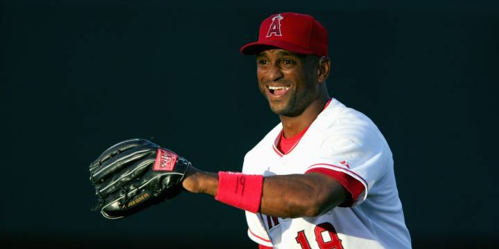 Curtis Pride discusses being deaf during long MLB career