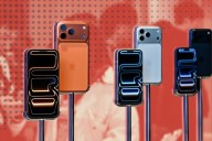 Apple to Beat Out Samsung for Top Phone Seller Spot: Report