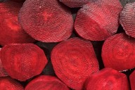 6 Side Effects of Eating Raw Beets