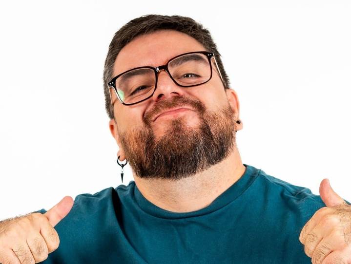 Quién es Erwin Padilla, el humorista que es la gran sorpresa del Festival del Huaso de Olmué 2026