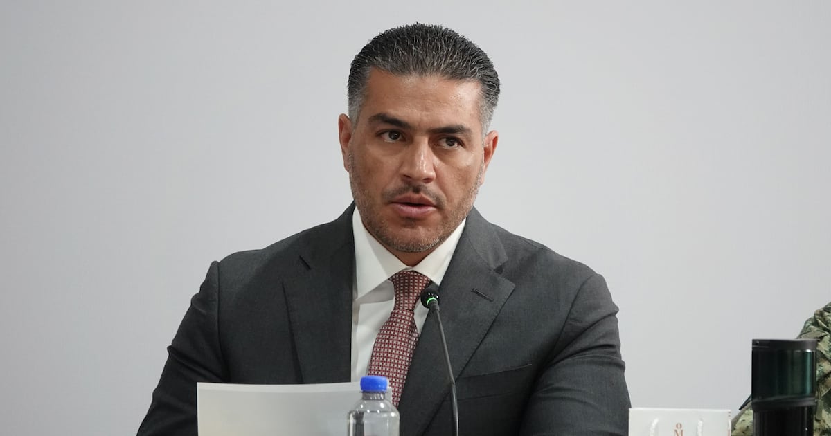 Trabajo silencioso de Omar