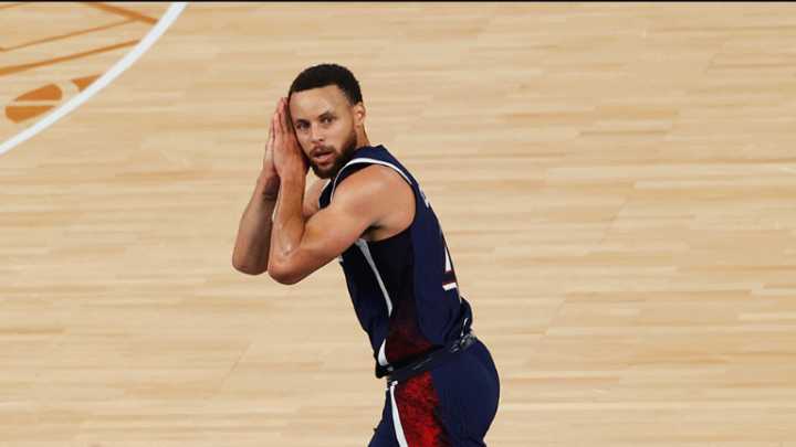 Stephen Curry fuera al menos una semana por lesión en el cuádriceps