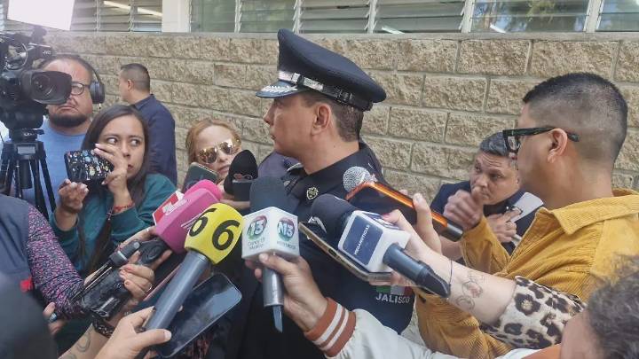 Solicitan colaboración de otros Estados para localizar a los asesinos de dos policías en El Salto