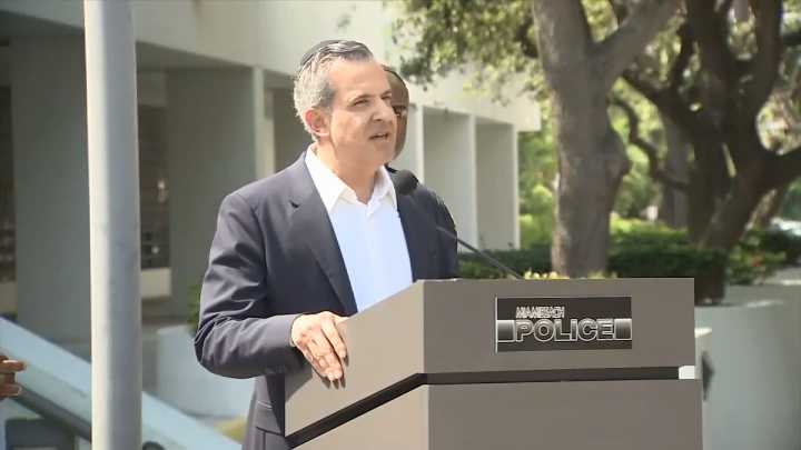 Steven Meiner wins re-election as Miami Beach mayor, defeating Rosen Gonzalez