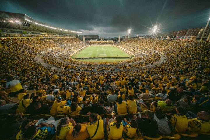 Los controles de alcoholemia llegan a las gradas: diez aficionados sancionados y expulsados