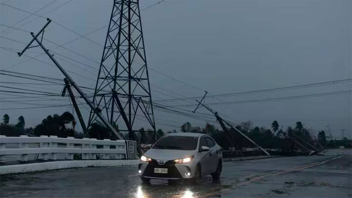 Un millón de evacuados y múltiples destrozos: Filipinas sufre la furia del supertifón Fung