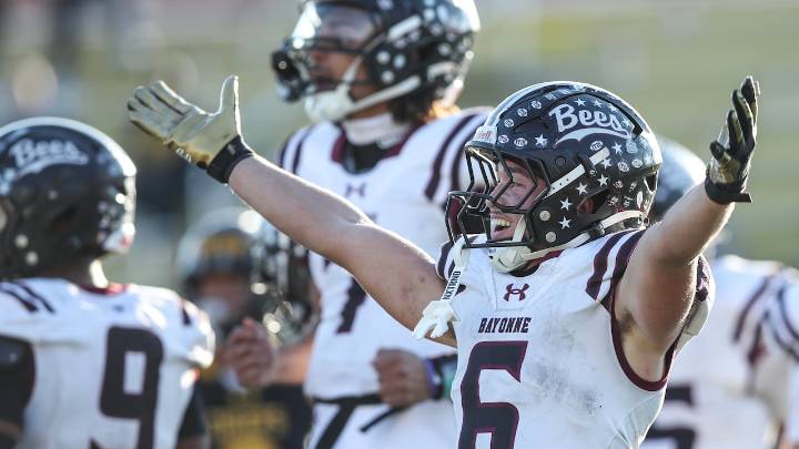 Bayonne upsets Piscataway in N2G5 semifinals, avenges 2024 postseason exit