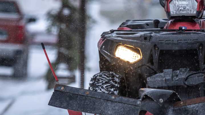 How much snow will we get in central WI this weekend & when will it start?