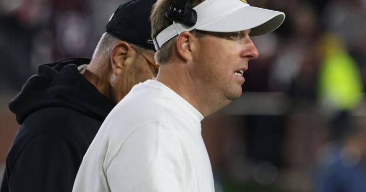 Board of Curators approves contract extension for Drinkwitz