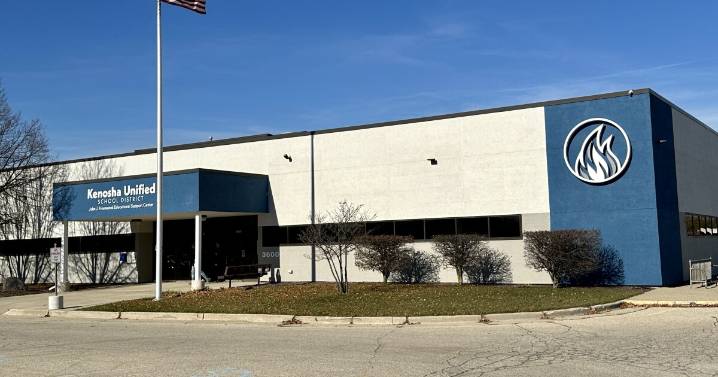 Kenosha Unified School District cancels Monday classes due to heavy lake