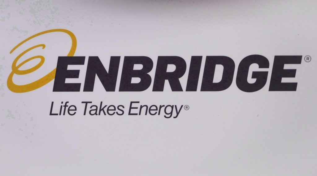 Enbridge spending US$1.4 billion to increase shipping capacity to U.S. markets