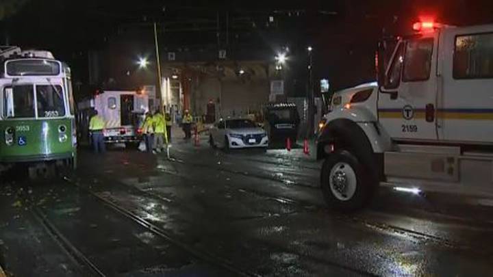 Green Line service disrupted after wire comes down on train