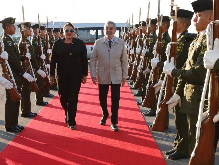 Recibirá Sheinbaum a Xiomara Castro en Palacio Nacional este martes