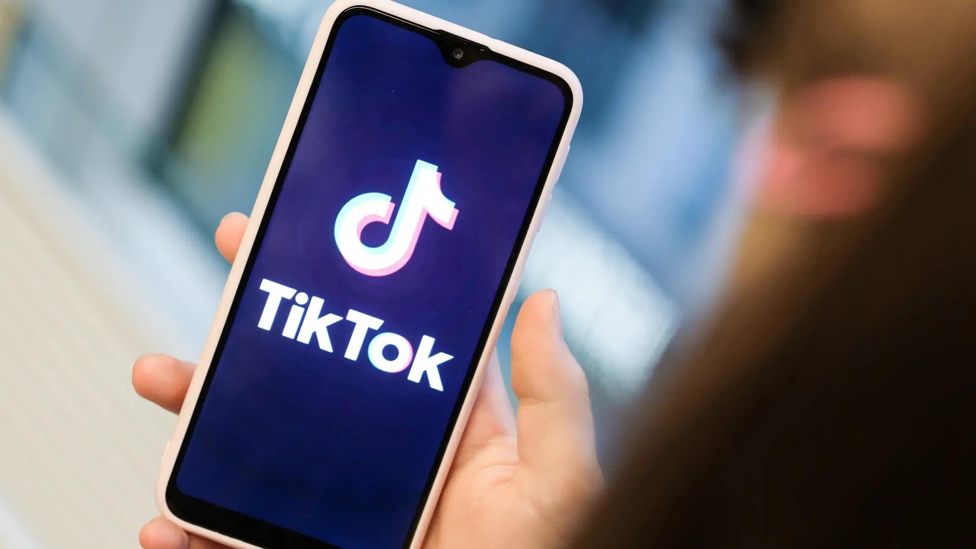 Estos son los cinco retos virales de TikTok más peligrosos: uno de ellos ha causado al menos 100 muertes
